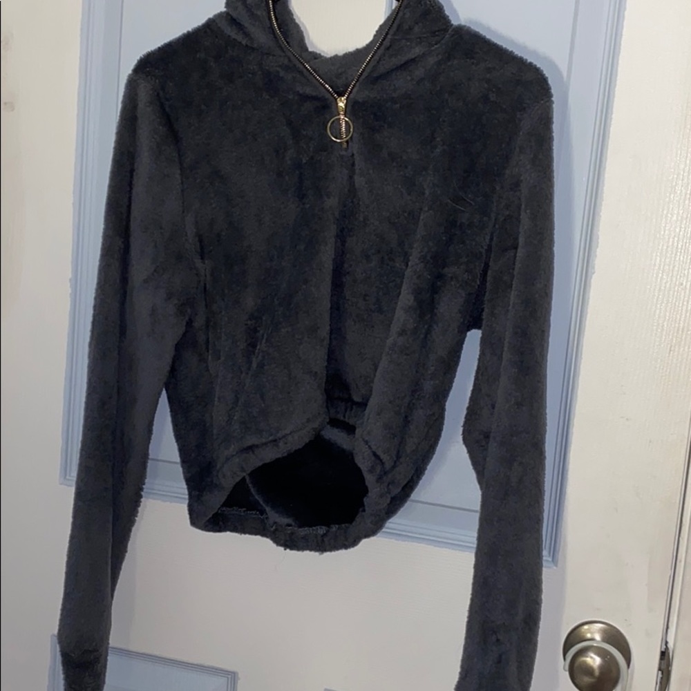Grey Cropped Half-Zip hoodie